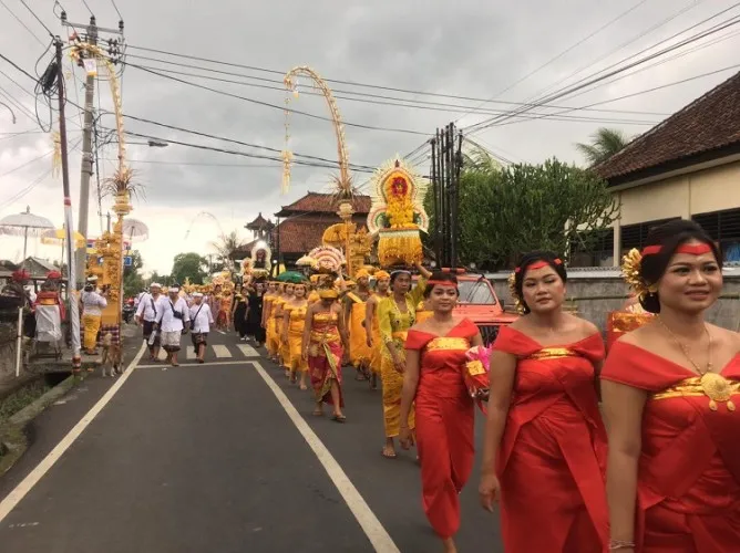 Tradisi Langka, Krama Adat Banda Blahbatuh Gelar Upacara Nyenukan